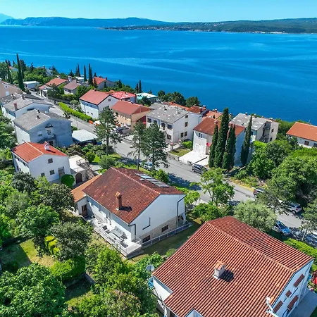 Sea Breeze Apartmán Dramalj